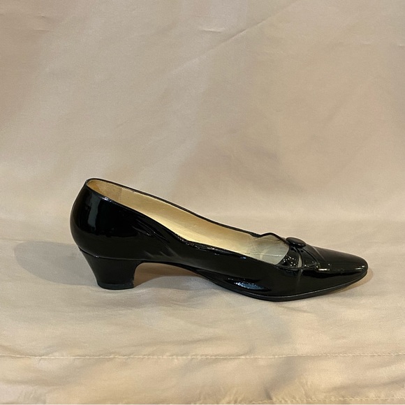 Silvia Fiorentina 7M Black Leather Heels - Picture 5 of 15
